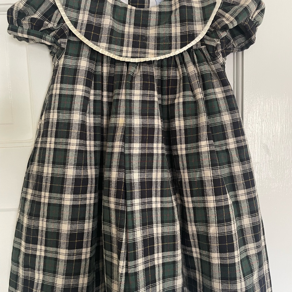 Bailey Boys Classic Plaid GirlsDress with Peter Pan Collar. Great for Christmas.